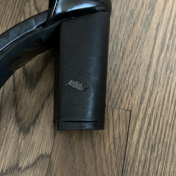 Deena & Ozzy ankle strap heels - Picture 4 of 5